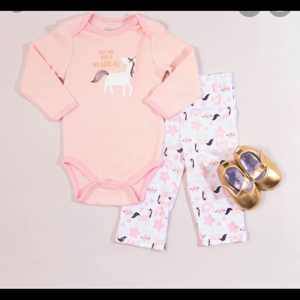Baby Gear- Baby Girl Magical Unicorn 3 pc set NWT - Picture 1 of 2